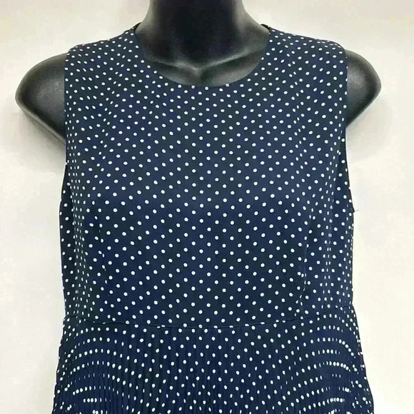 Blue dress with white polkadot sleeveless size 6 vintage - Picture 2 of 8